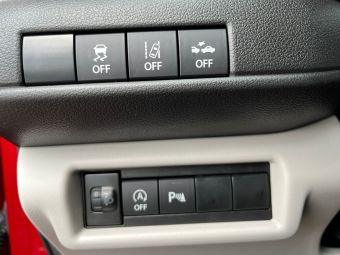 Foto Nummer 14: SUZUKI Swift