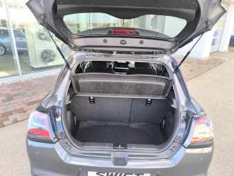 Foto Nummer 6: SUZUKI Swift
