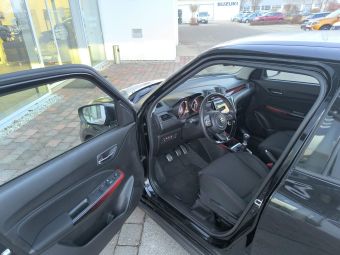 Foto Nummer 8: SUZUKI Swift