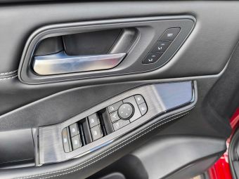 Foto Nummer 11: NISSAN X-Trail